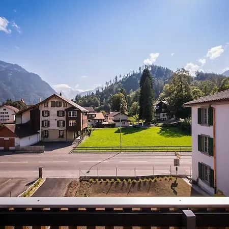 Independance First אינטרלאקן